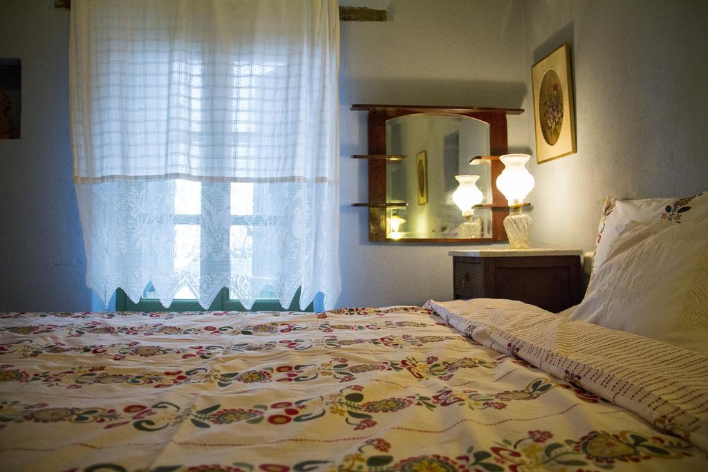 Appartamento Efipoi Pinakátai Esterno foto